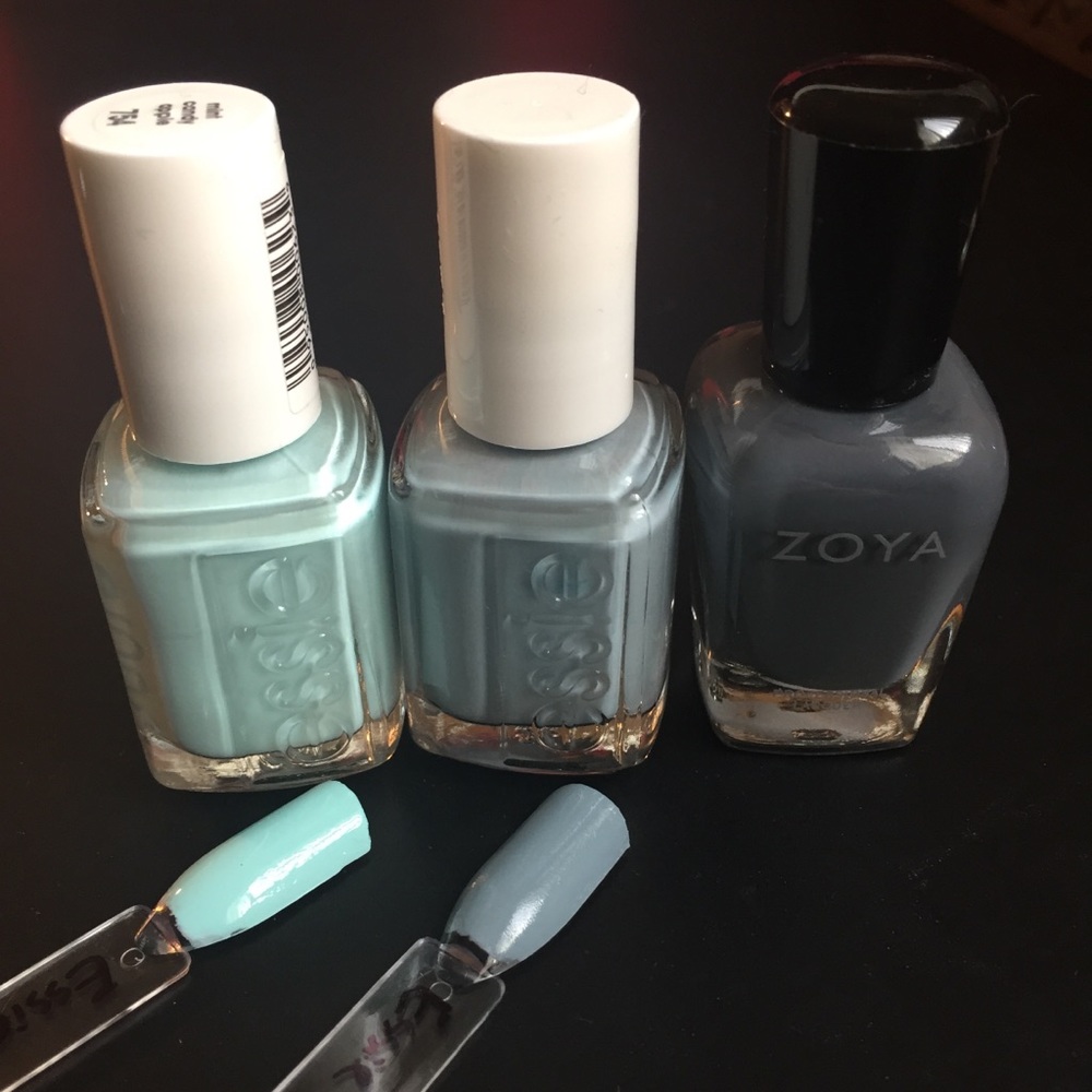 Bundle of blue nail polishes